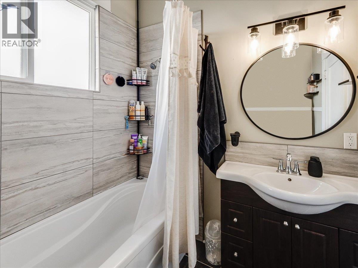 1856 Fourth Avenue, Trail, British Columbia  V1R 1T1 - Photo 15 - 10376090