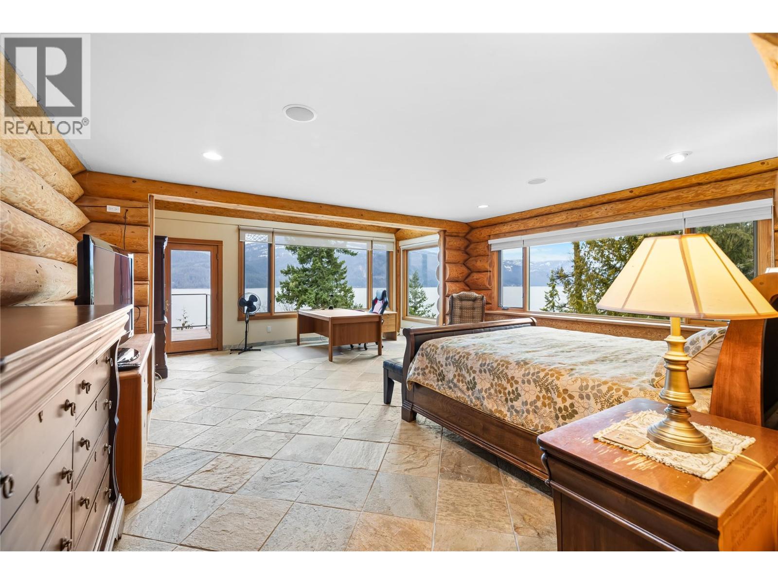 129 Boulder Beach Road, Kootenay Bay, British Columbia  V0B 1X0 - Photo 17 - 10376425