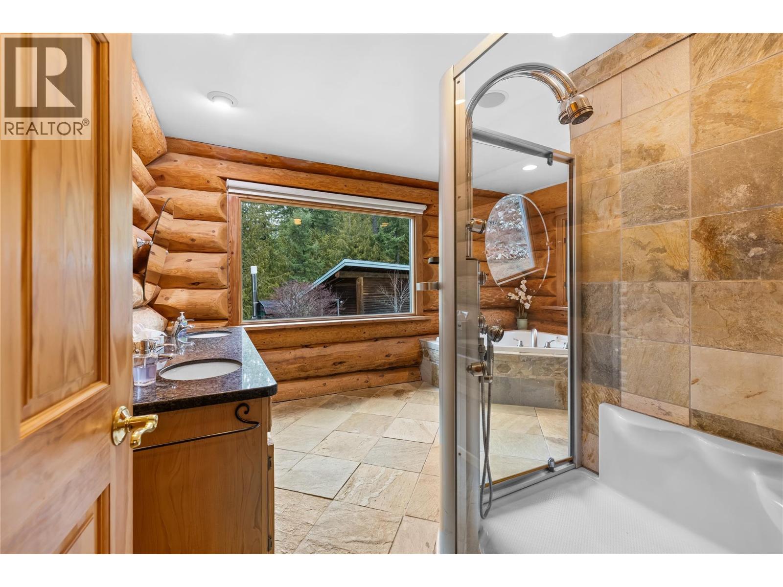 129 Boulder Beach Road, Kootenay Bay, British Columbia  V0B 1X0 - Photo 21 - 10376425