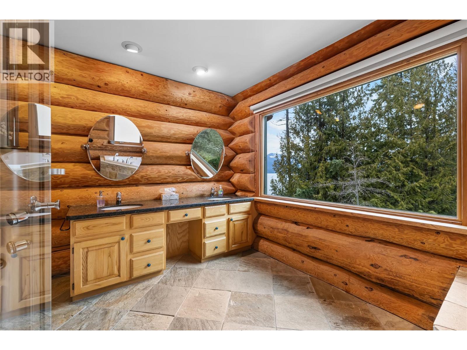 129 Boulder Beach Road, Kootenay Bay, British Columbia  V0B 1X0 - Photo 23 - 10376425