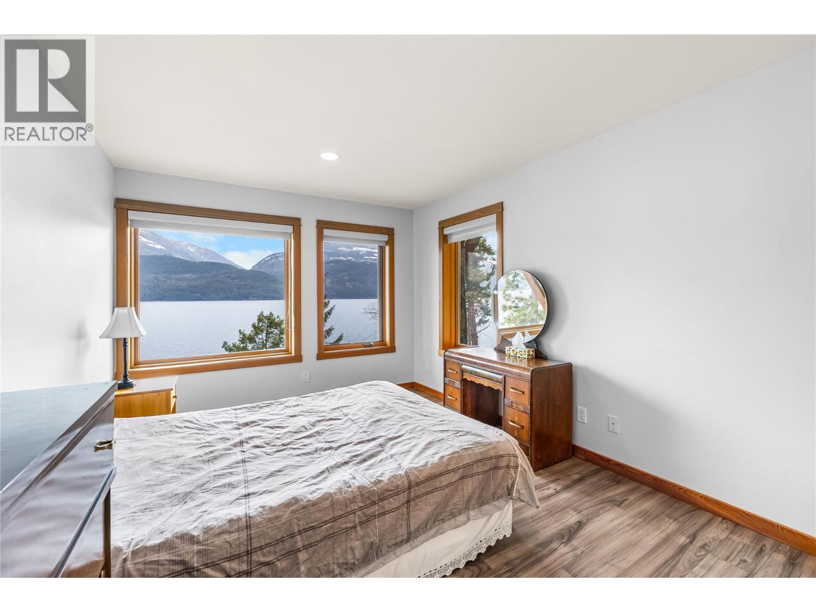 129 Boulder Beach Road, Kootenay Bay, British Columbia  V0B 1X0 - Photo 47 - 10376425