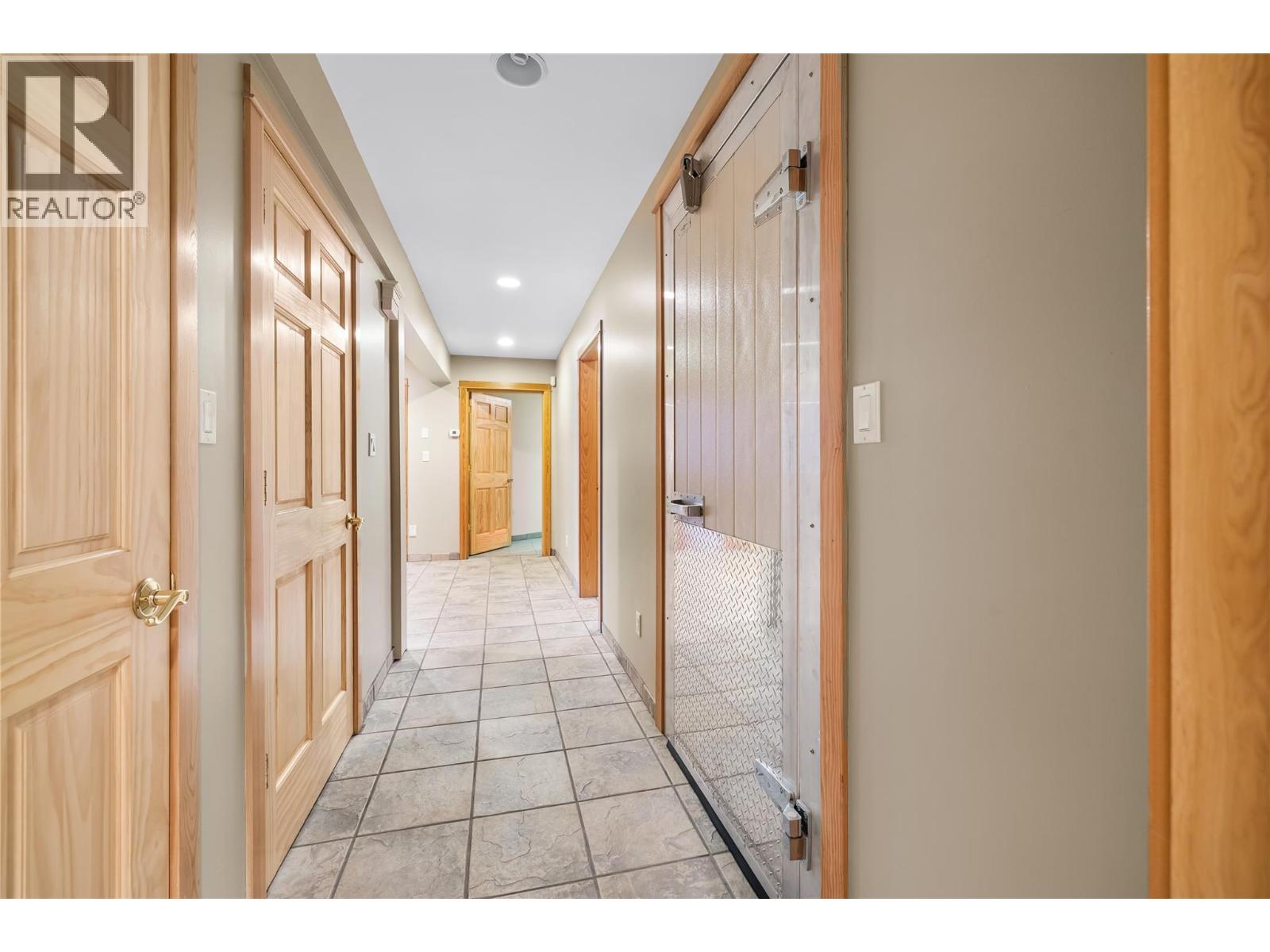 129 Boulder Beach Road, Kootenay Bay, British Columbia  V0B 1X0 - Photo 49 - 10376425