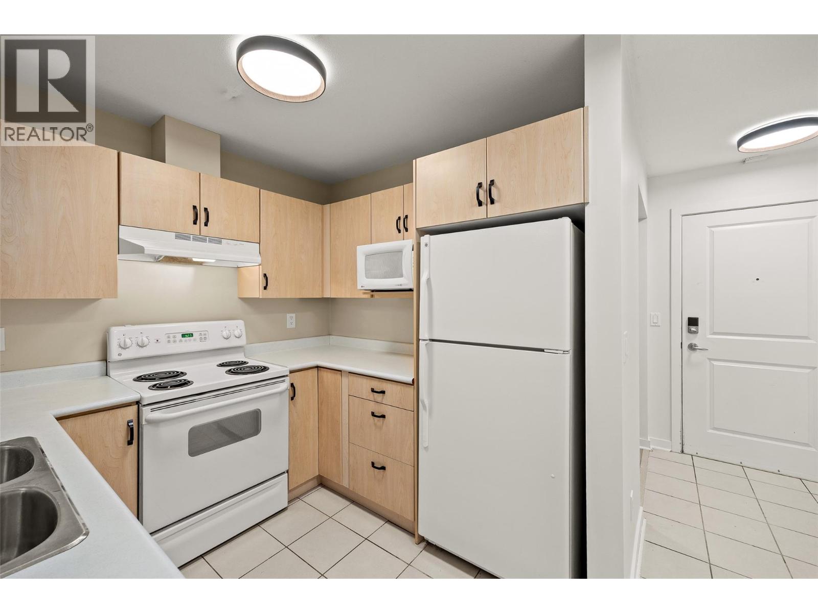 555 Yates Road Unit# 410, Kelowna, British Columbia  V1V 2V2 - Photo 8 - 10376297