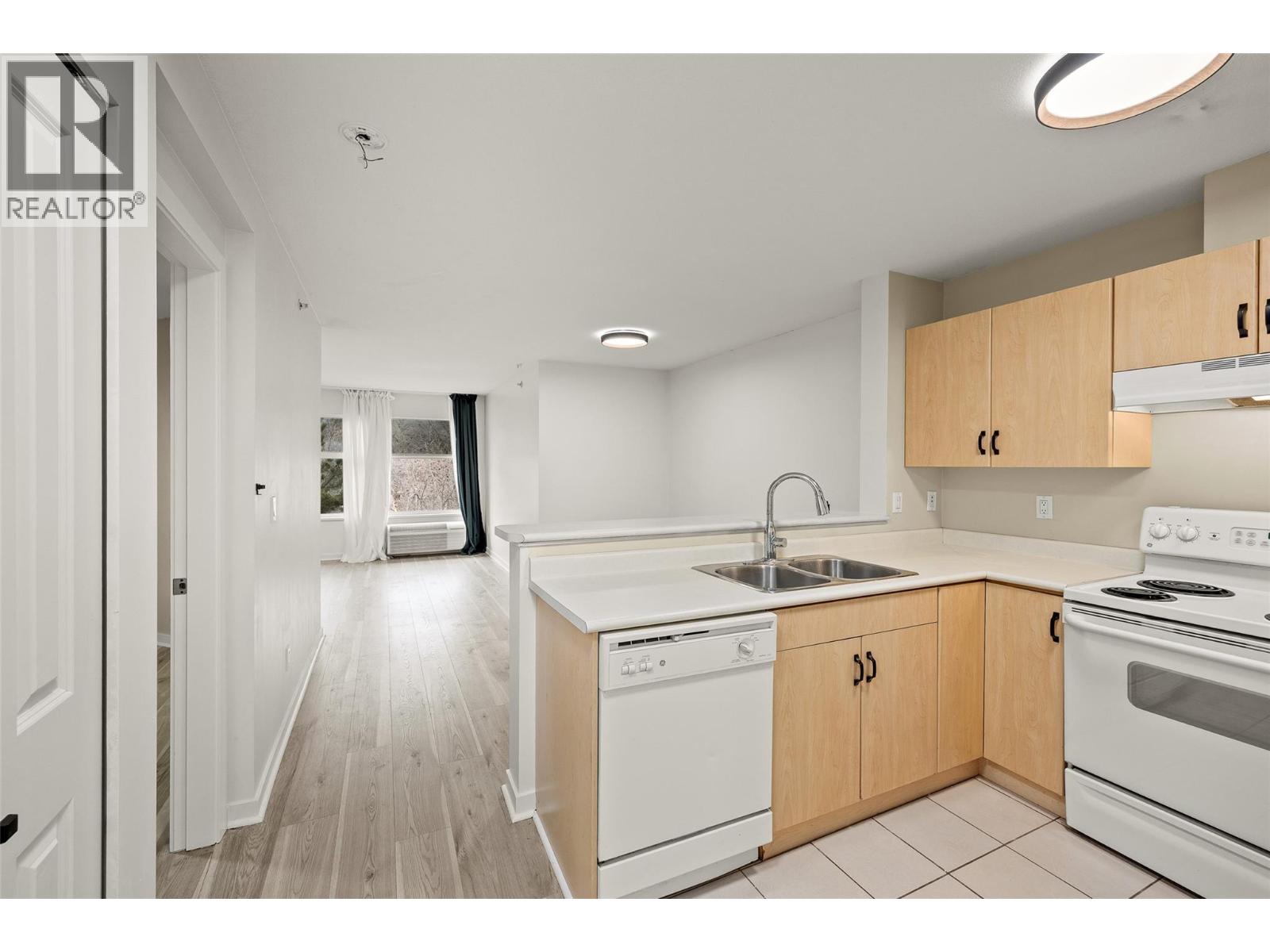 555 Yates Road Unit# 410, Kelowna, British Columbia  V1V 2V2 - Photo 9 - 10376297