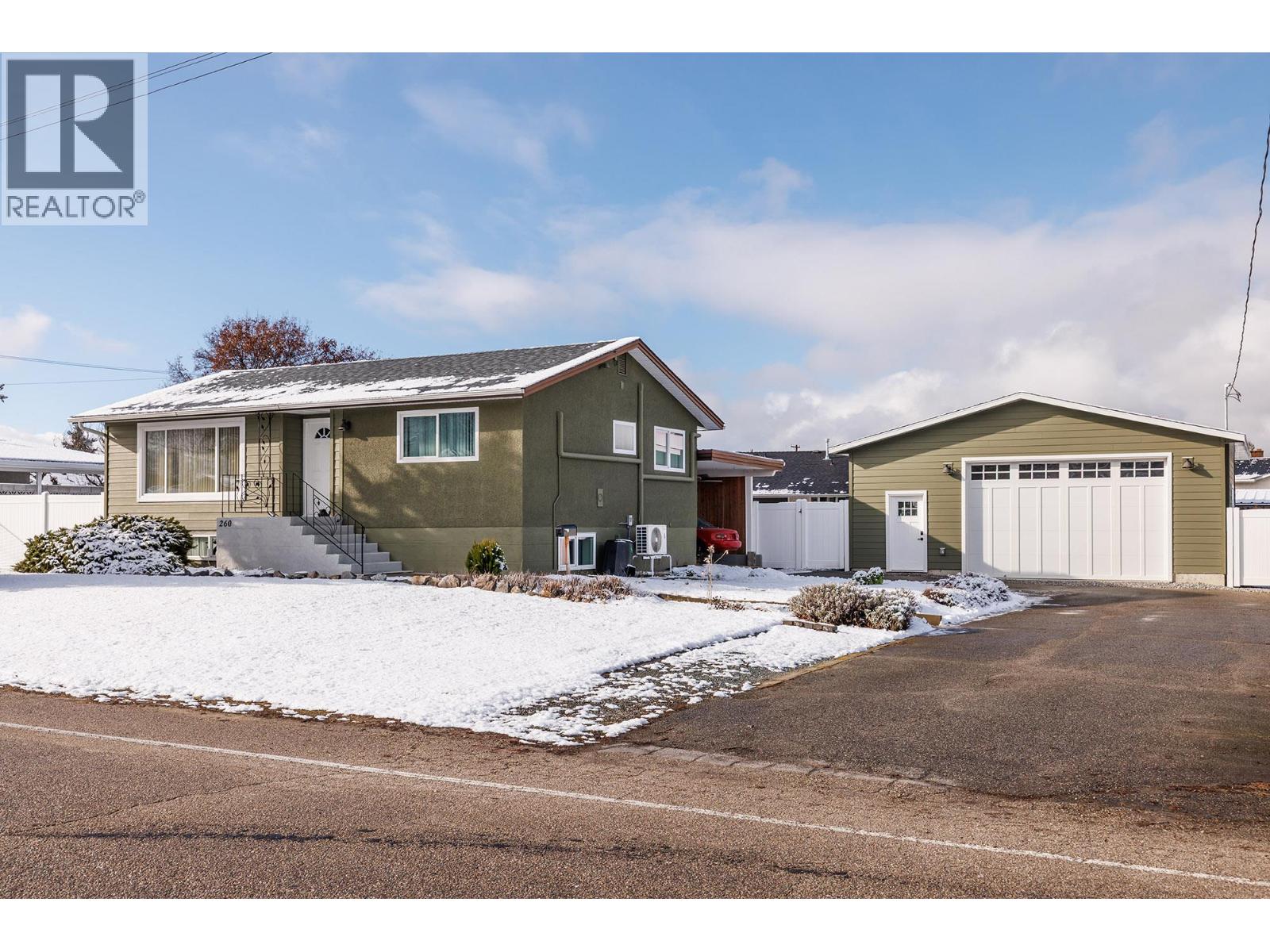 260 Langford Road, Kelowna, British Columbia  V1X 2T8 - Photo 1 - 10376278