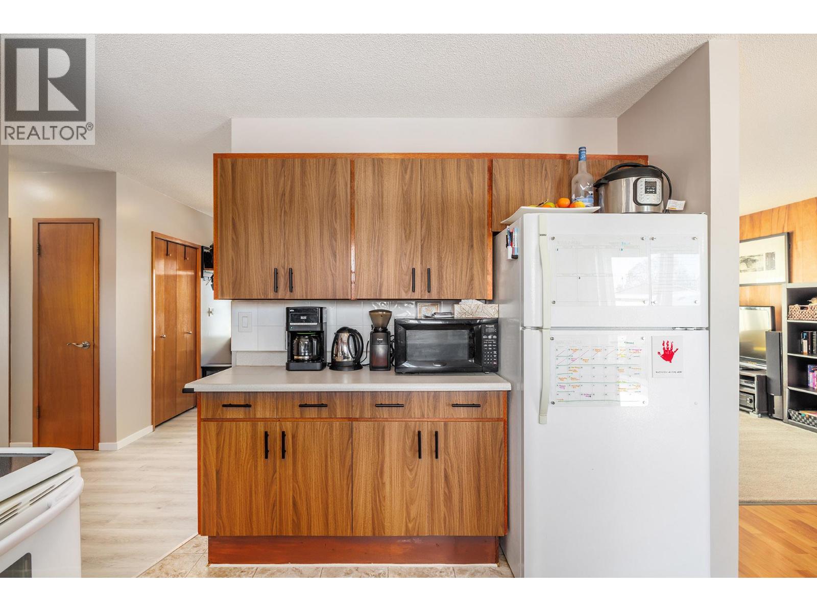 260 Langford Road, Kelowna, British Columbia  V1X 2T8 - Photo 8 - 10376278