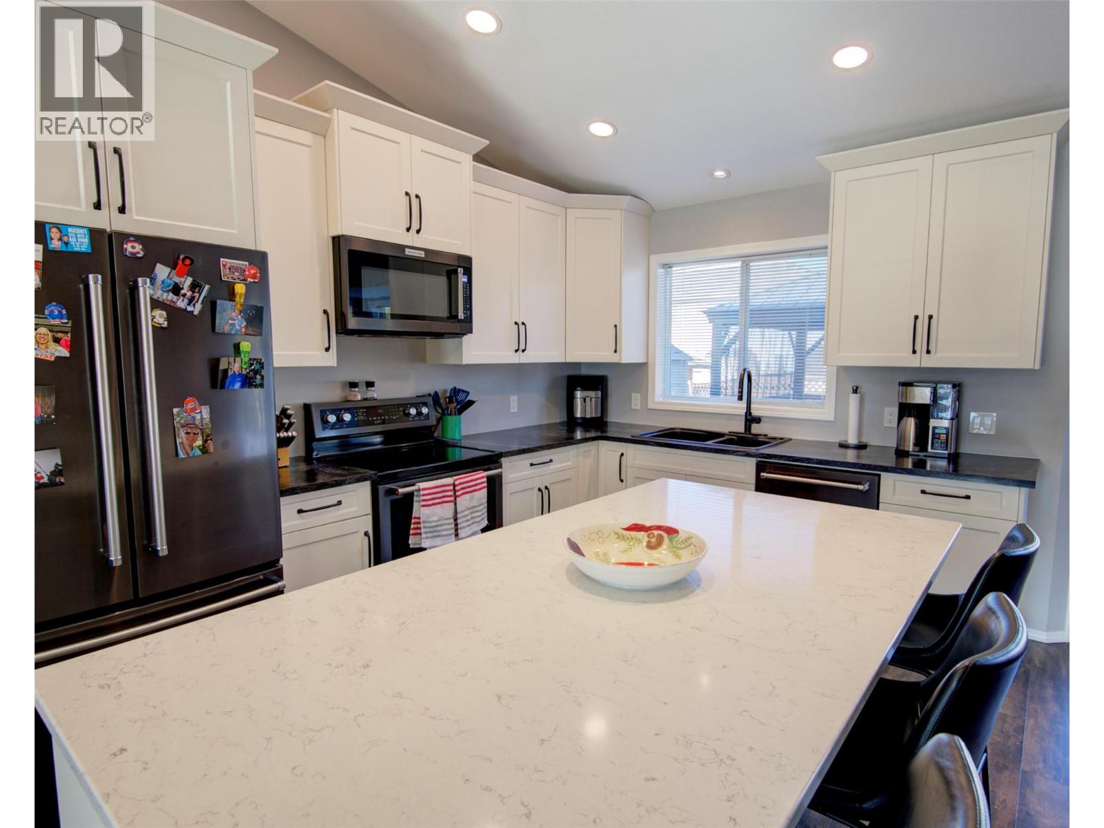 2312 Hunter Avenue, Armstrong, British Columbia  V4Y 0C1 - Photo 14 - 10376594