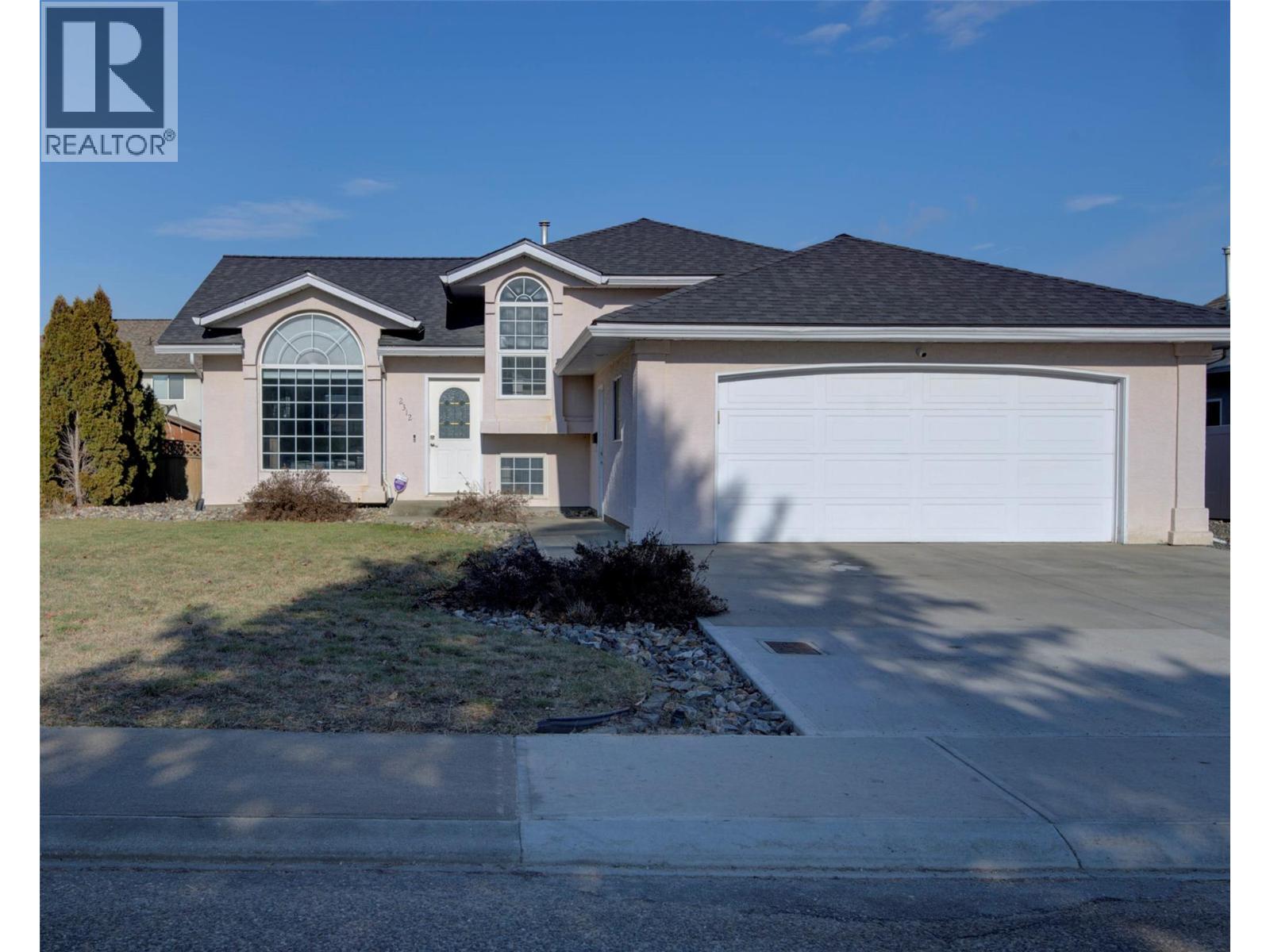 2312 Hunter Avenue, Armstrong, British Columbia  V4Y 0C1 - Photo 2 - 10376594