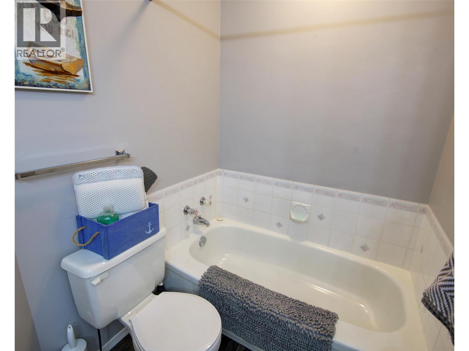 2312 Hunter Avenue, Armstrong, British Columbia  V4Y 0C1 - Photo 26 - 10376594