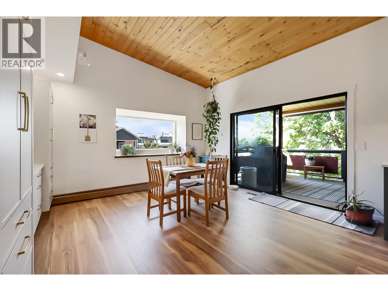 1590 Willow Crescent, Kelowna, British Columbia  V1Y 4K3 - Photo 13 - 10376499