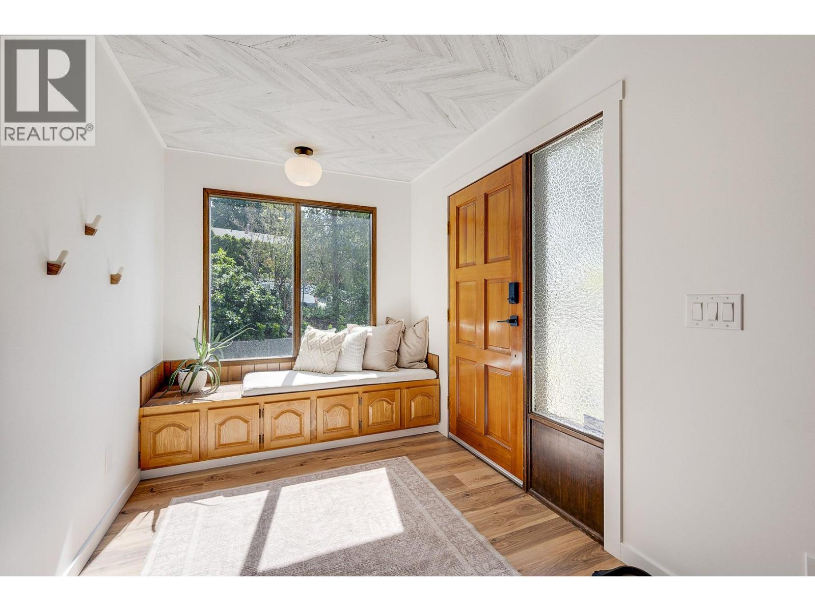 1590 Willow Crescent, Kelowna, British Columbia  V1Y 4K3 - Photo 14 - 10376499