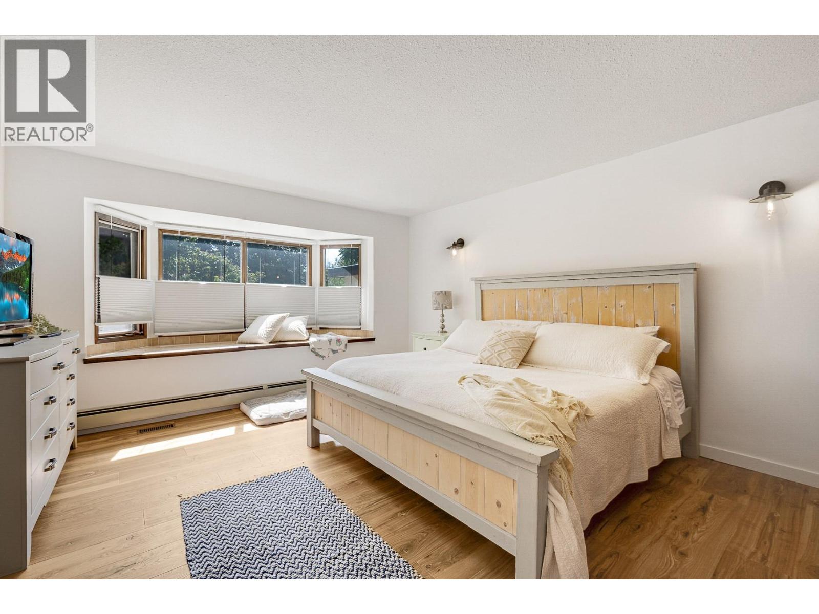 1590 Willow Crescent, Kelowna, British Columbia  V1Y 4K3 - Photo 16 - 10376499