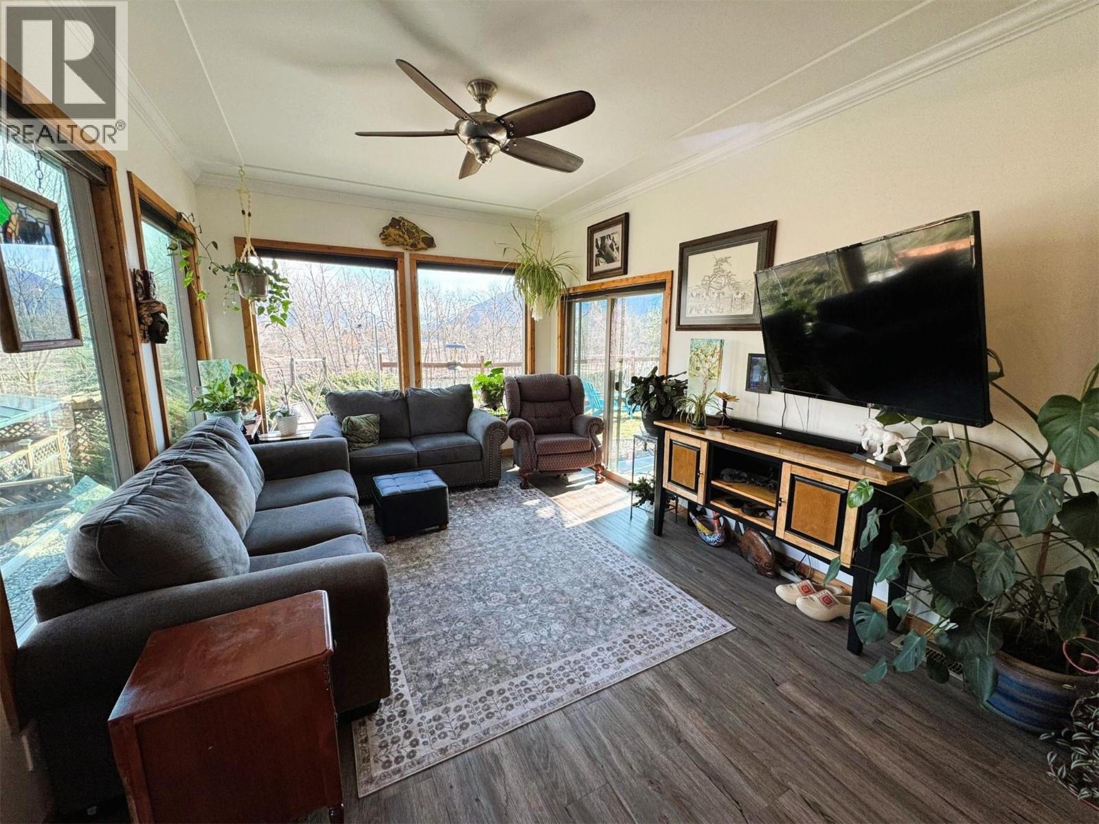 2200 Almond Gardens Road E, Grand Forks, British Columbia  V0H 1H4 - Photo 15 - 10376615