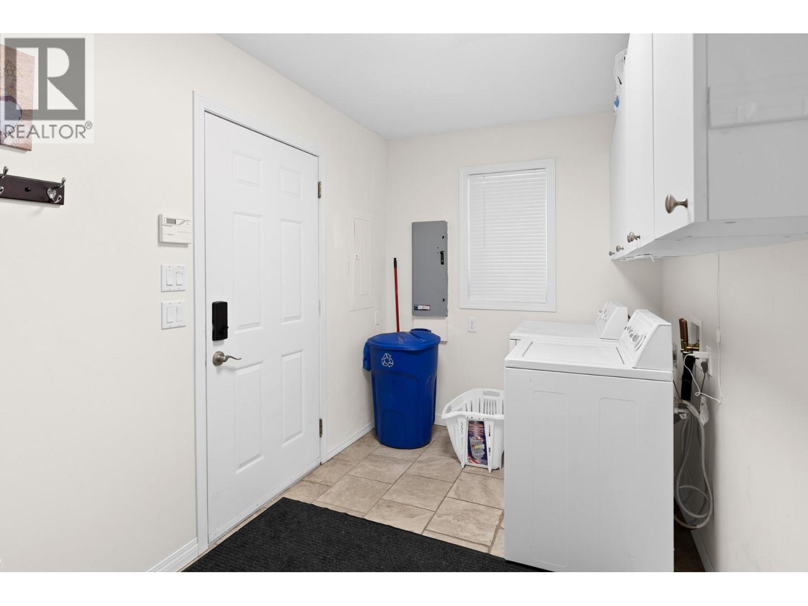 9315 Paradise Road, Kelowna, British Columbia  V0H 1N1 - Photo 13 - 10376388