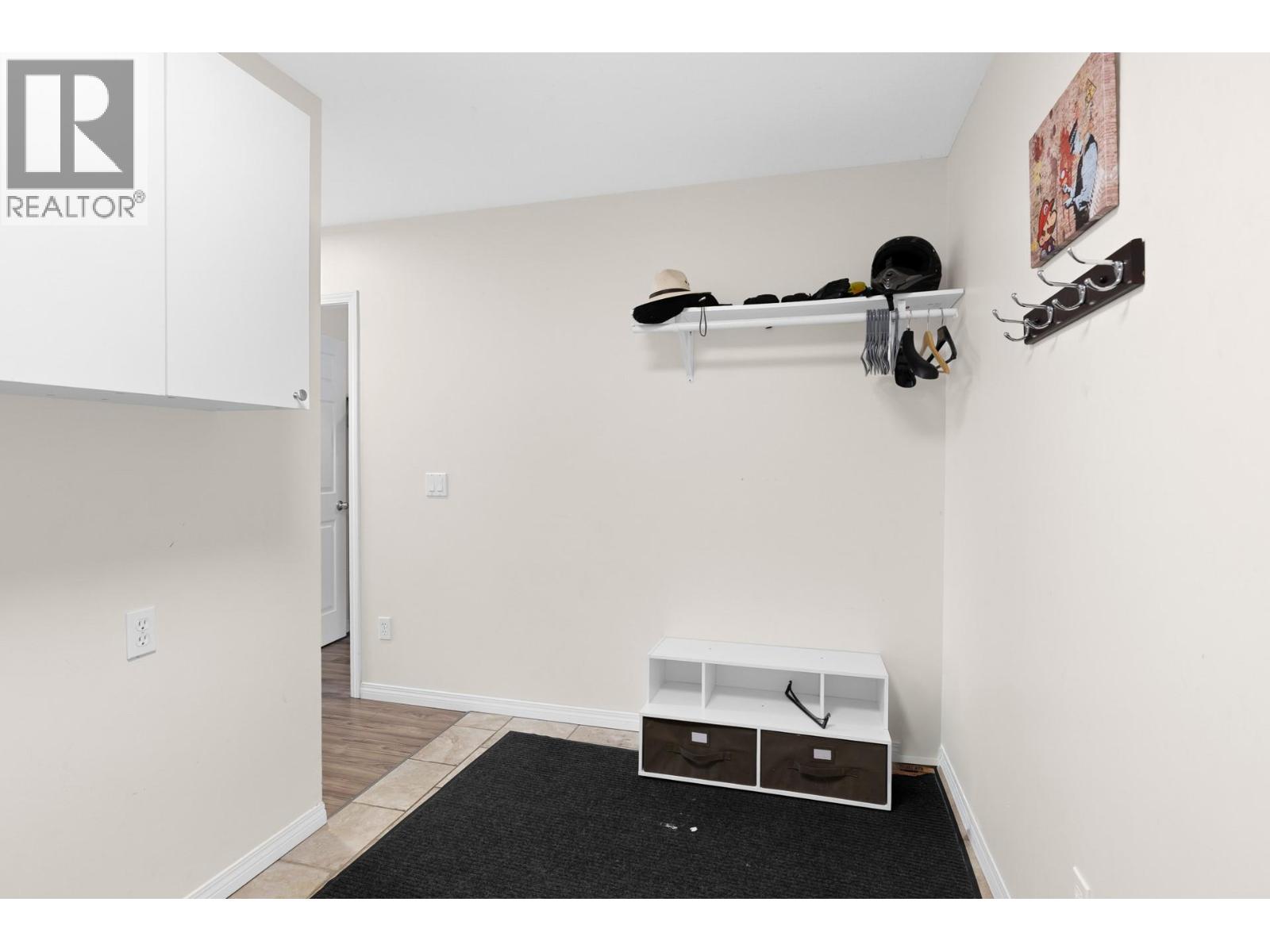 9315 Paradise Road, Kelowna, British Columbia  V0H 1N1 - Photo 15 - 10376388