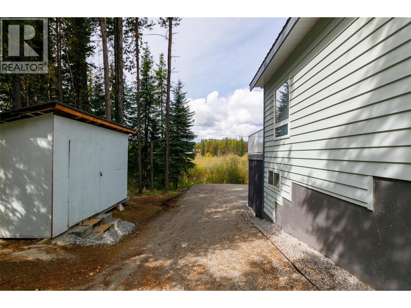 9315 Paradise Road, Kelowna, British Columbia  V0H 1N1 - Photo 7 - 10376388