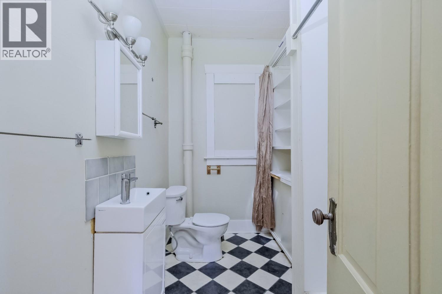 13218 Kelly Avenue, Summerland, British Columbia  V0H 1Z0 - Photo 13 - 10376603