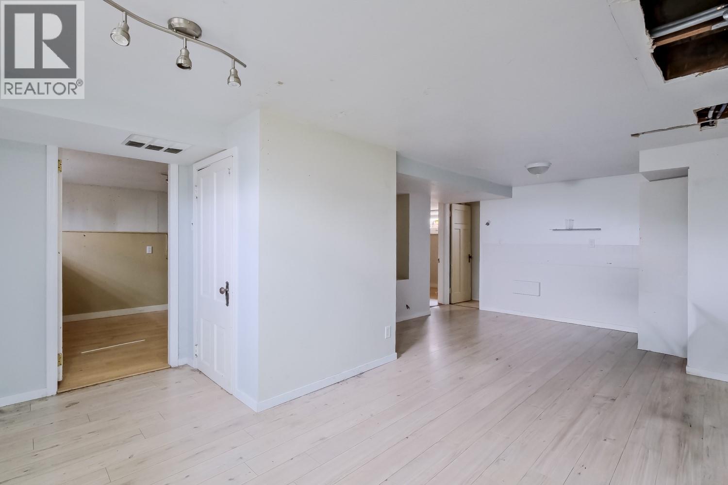 13218 Kelly Avenue, Summerland, British Columbia  V0H 1Z0 - Photo 16 - 10376603