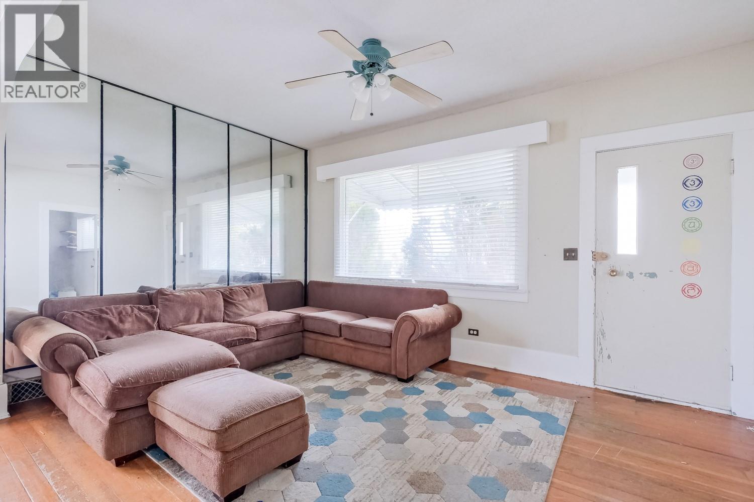 13218 Kelly Avenue, Summerland, British Columbia  V0H 1Z0 - Photo 9 - 10376603