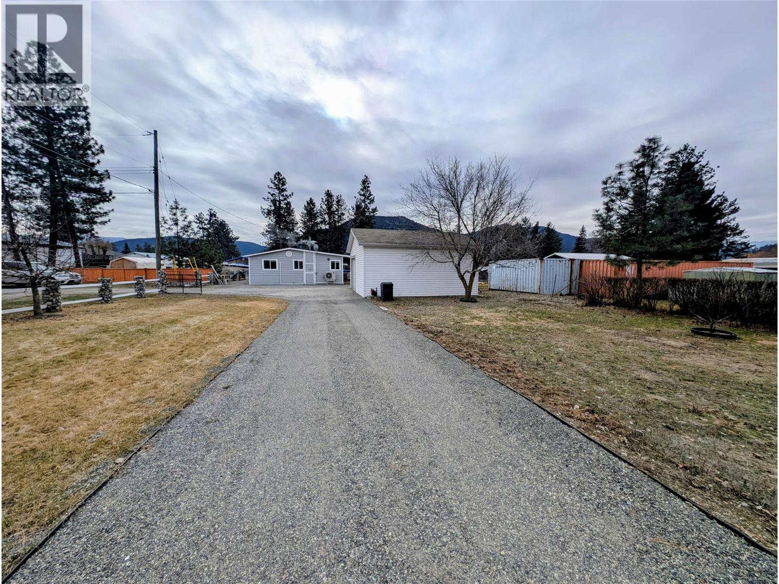 448 Dodding Avenue, Merritt, British Columbia  V0K 1Y0 - Photo 3 - 10376535