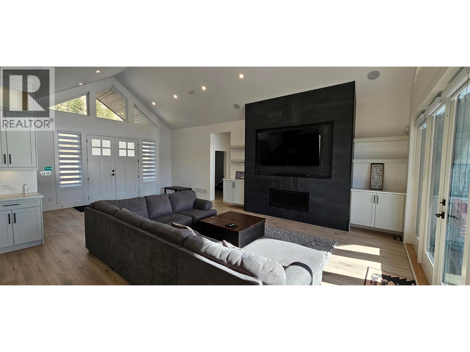 6472 Monck Park Road, Merritt, British Columbia  V1K 1A0 - Photo 19 - 10376640