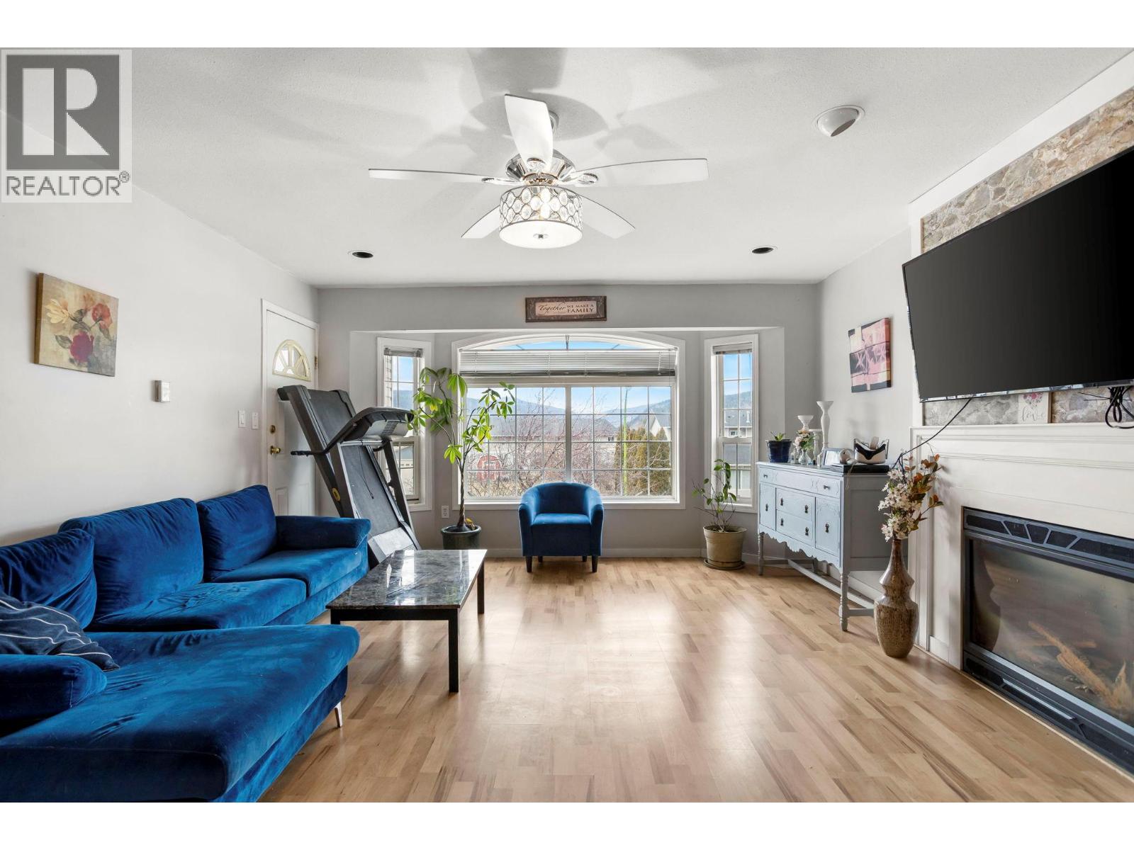 1690 Bann Street, Merritt, British Columbia  V1K 1E9 - Photo 6 - 10376635