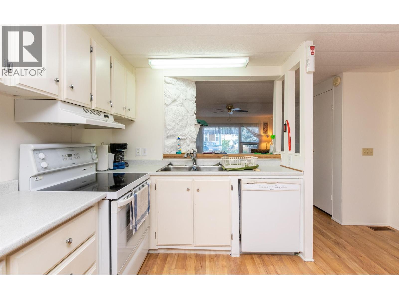 3350 10 Avenue Ne Unit# 106, Salmon Arm, British Columbia  V1E 1J6 - Photo 9 - 10376195