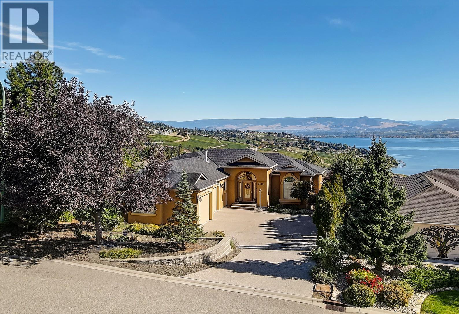 3529 Gala View Drive, West Kelowna, British Columbia  V4T 2M3 - Photo 1 - 10375456