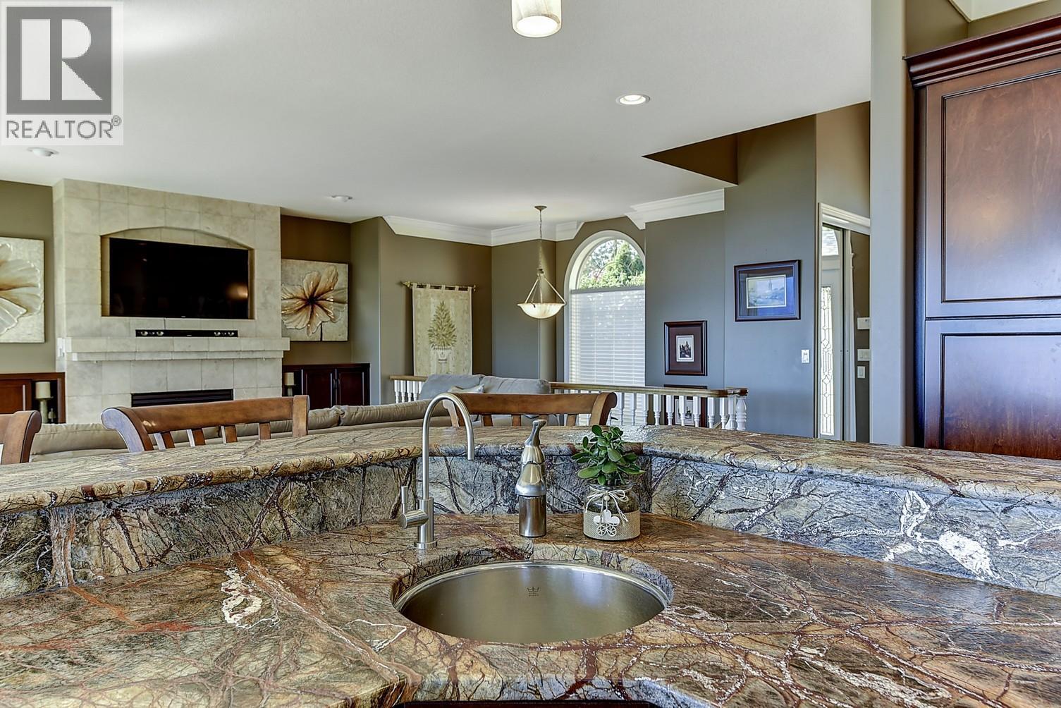 3529 Gala View Drive, West Kelowna, British Columbia  V4T 2M3 - Photo 13 - 10375456