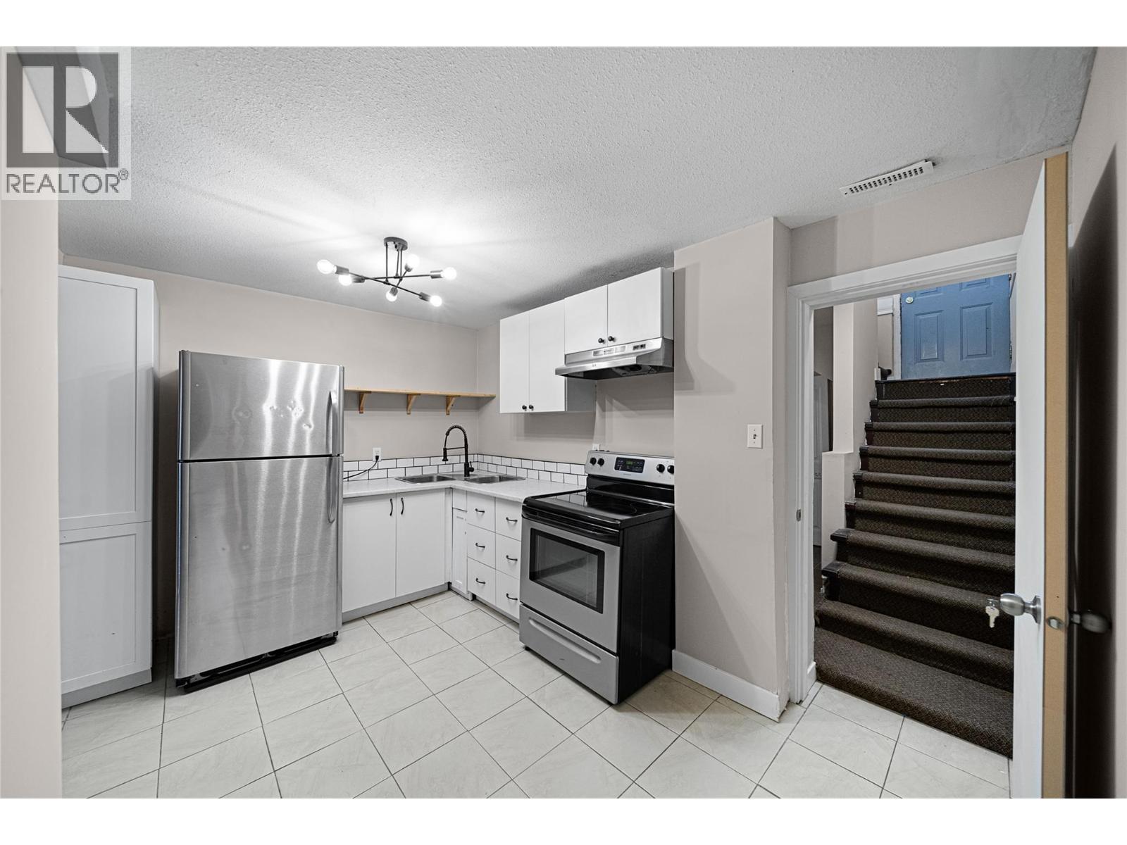 1153 Lethbridge Avenue, Kamloops, British Columbia  V2B 1Y3 - Photo 24 - 10376618