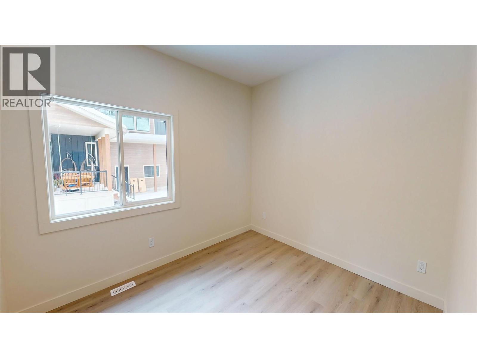 140 River Drive, Cranbrook, British Columbia  V1C 0C6 - Photo 19 - 10376605