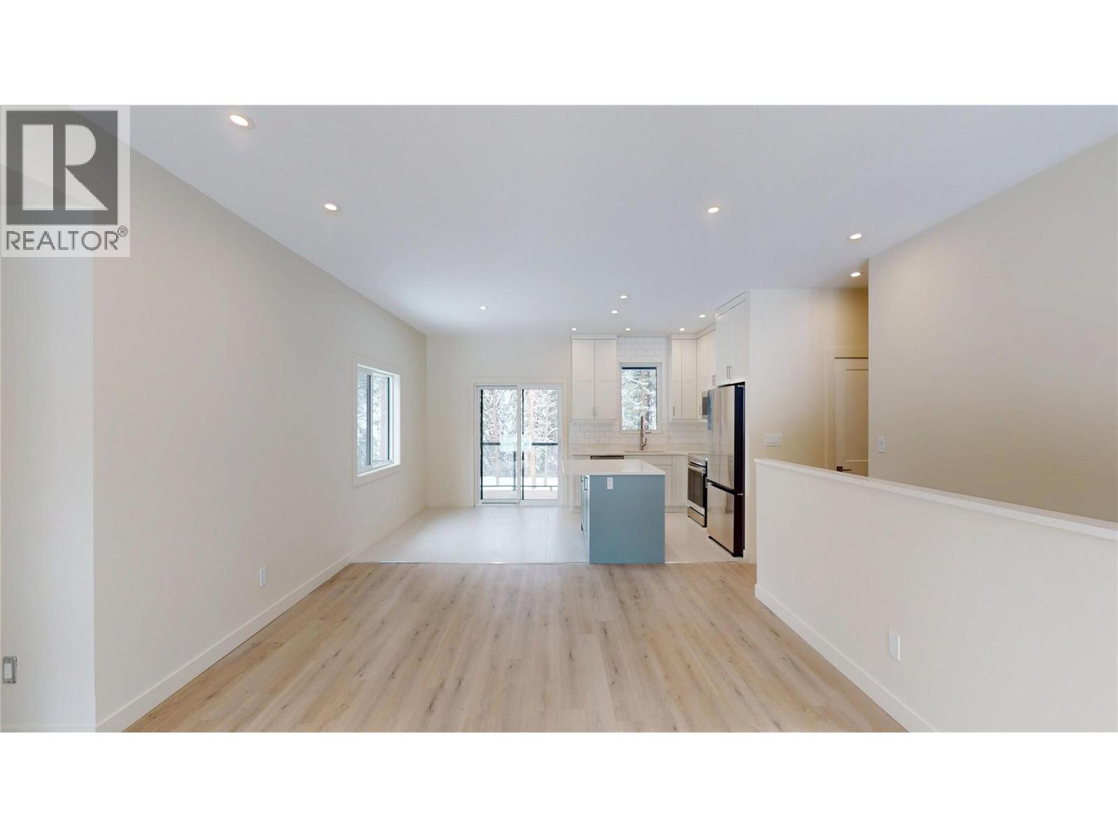 140 River Drive, Cranbrook, British Columbia  V1C 0C6 - Photo 5 - 10376605