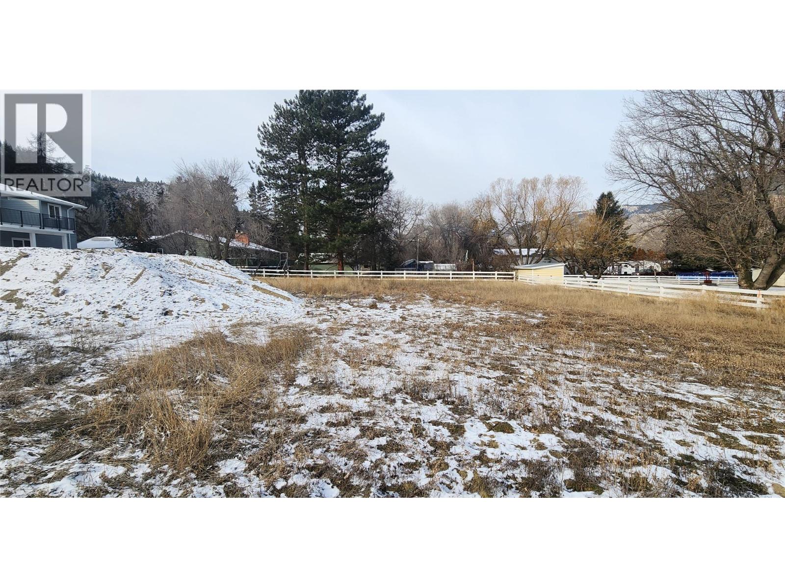 5888 Dallas Drive, Kamloops, British Columbia  V2C 4X2 - Photo 2 - 10376651