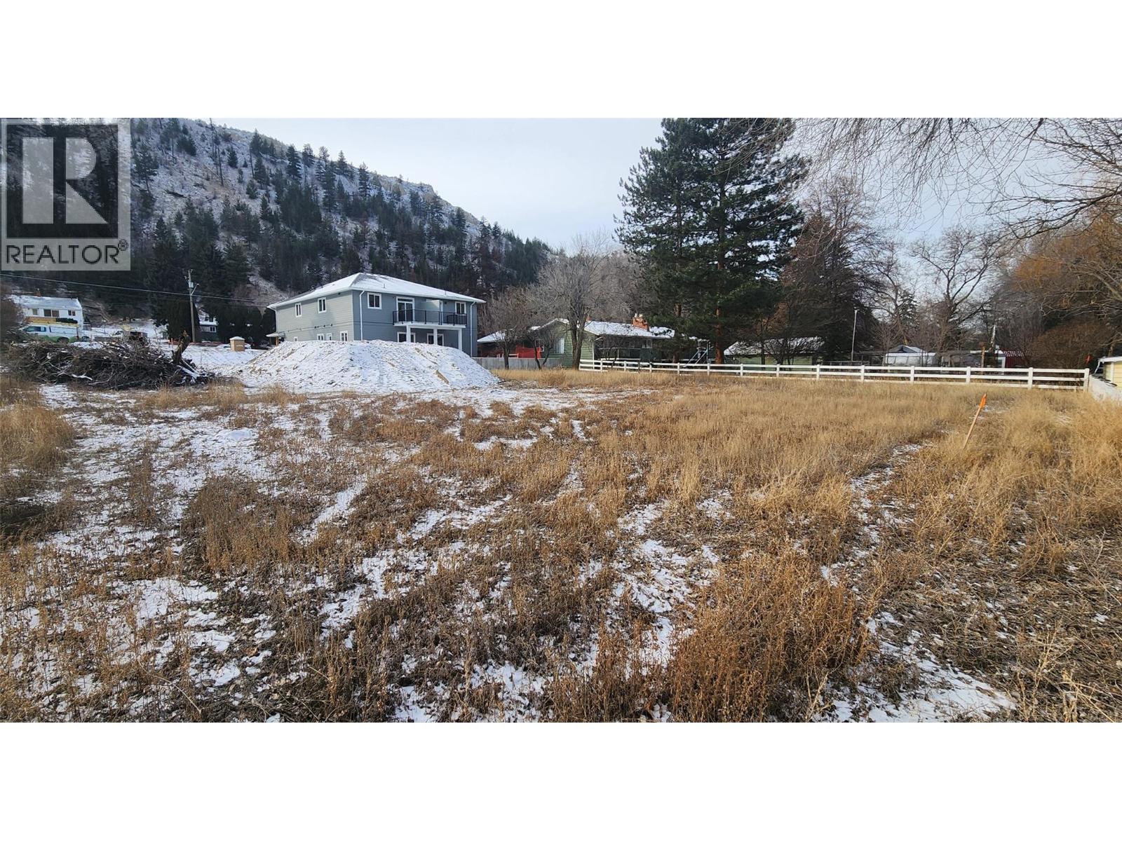 5888 Dallas Drive, Kamloops, British Columbia  V2C 4X2 - Photo 5 - 10376651
