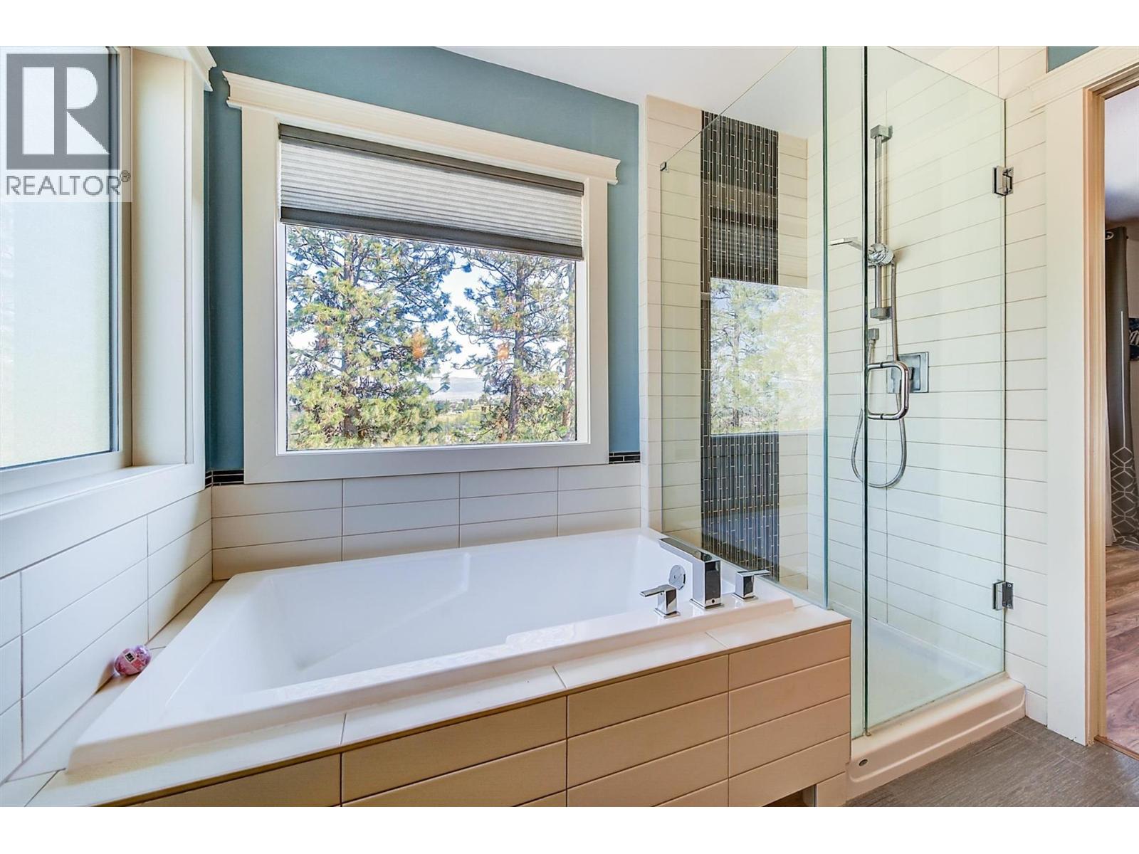 2069 Horizon Drive, West Kelowna, British Columbia  V1Z 3N4 - Photo 46 - 10376647