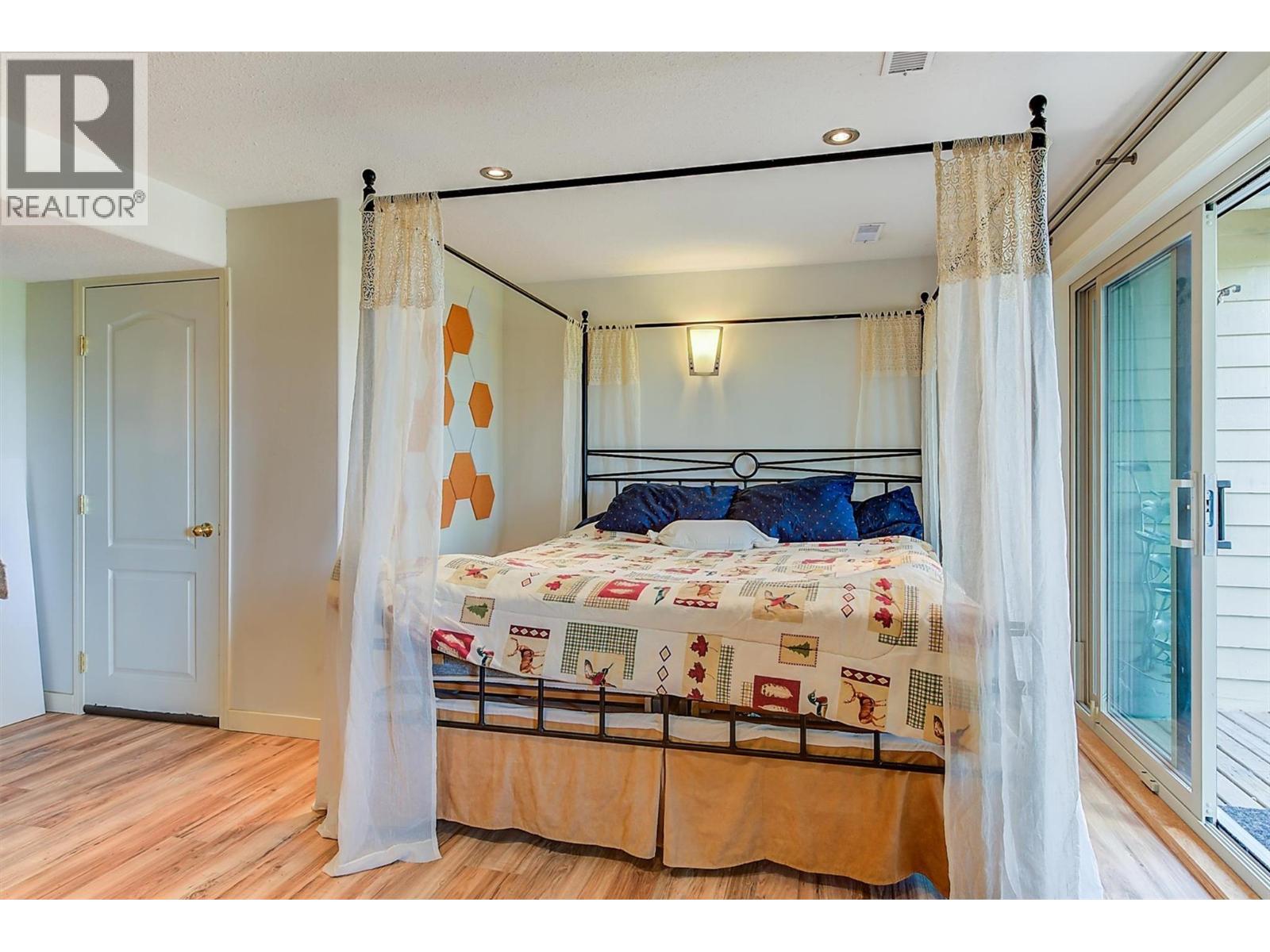 2069 Horizon Drive, West Kelowna, British Columbia  V1Z 3N4 - Photo 62 - 10376647