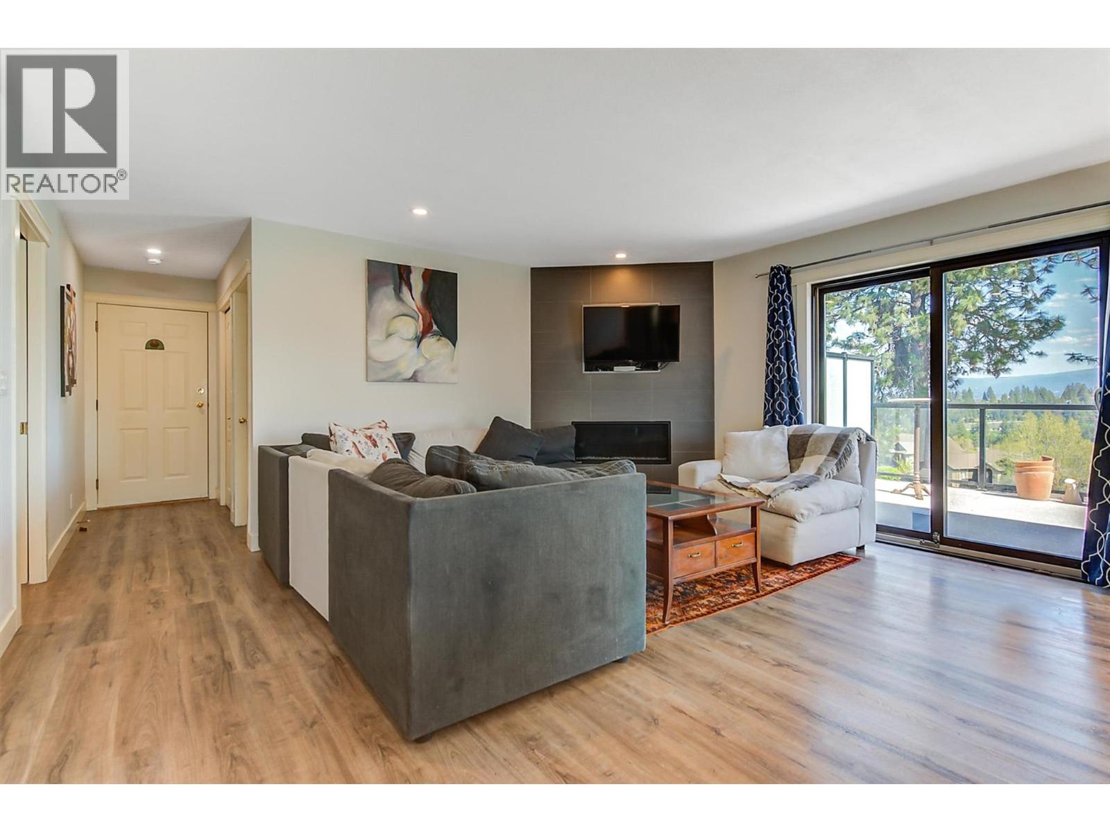 2069 Horizon Drive, West Kelowna, British Columbia  V1Z 3N4 - Photo 8 - 10376647