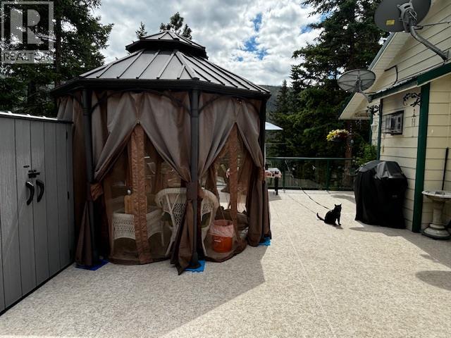 2297 Loon Lake Road, Loon Lake, British Columbia  V0K 1H0 - Photo 10 - 10376660