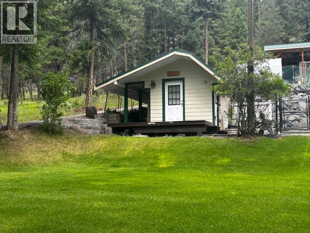 2297 Loon Lake Road, Loon Lake, British Columbia  V0K 1H0 - Photo 3 - 10376660