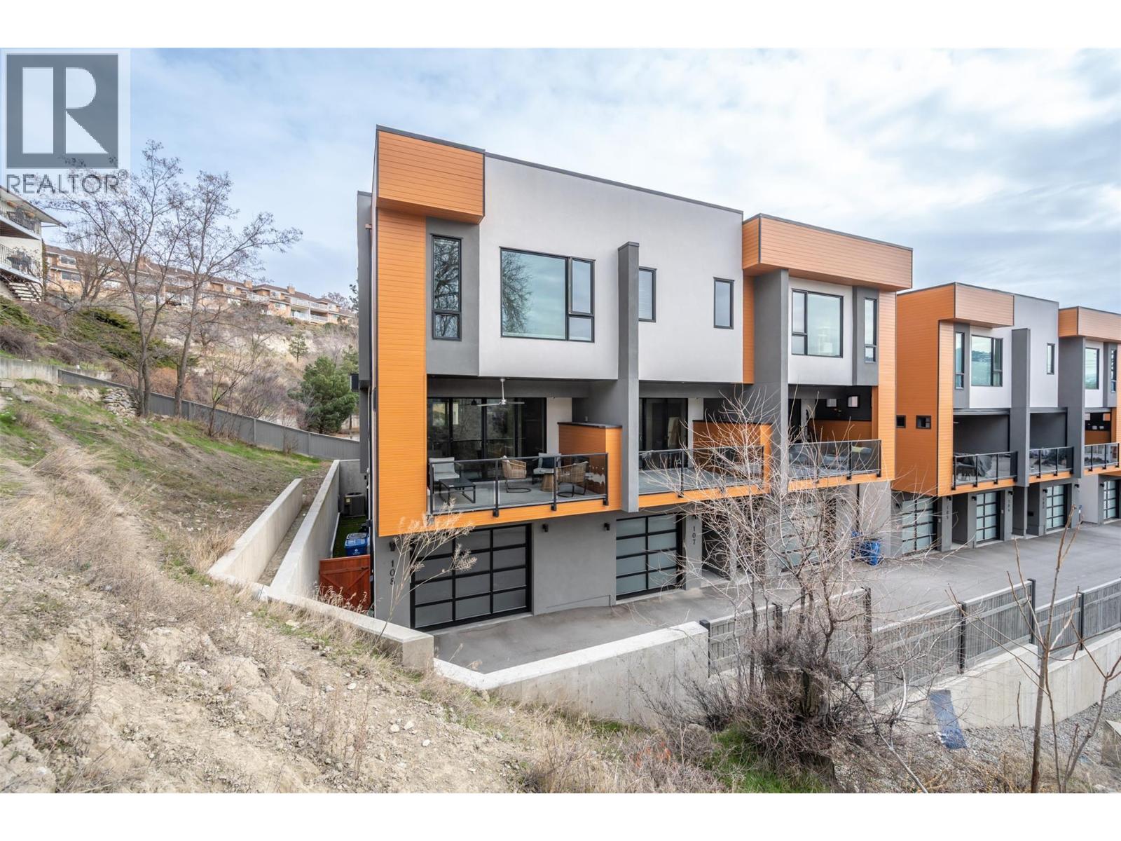 555 Wade Avenue E Unit# 108, Penticton, British Columbia  V2A 1T2 - Photo 1 - 10376576