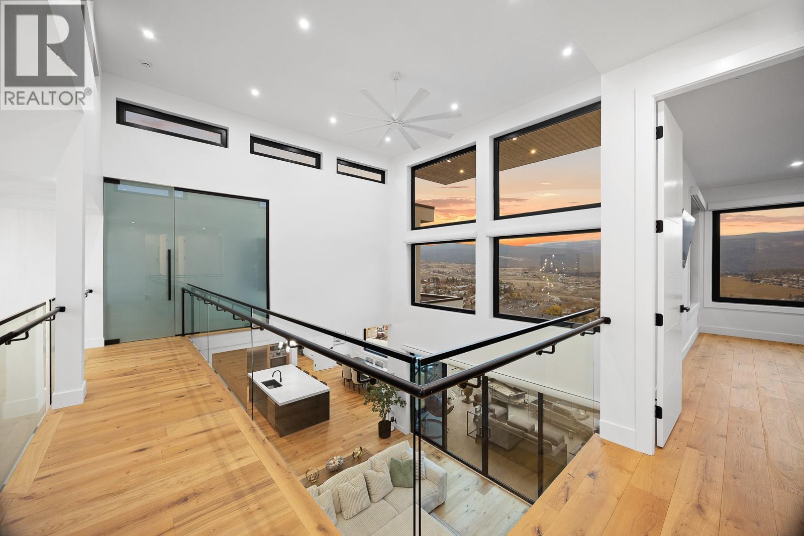 1102 Carnoustie Drive, Kelowna, British Columbia  V1P 0A3 - Photo 33 - 10376567