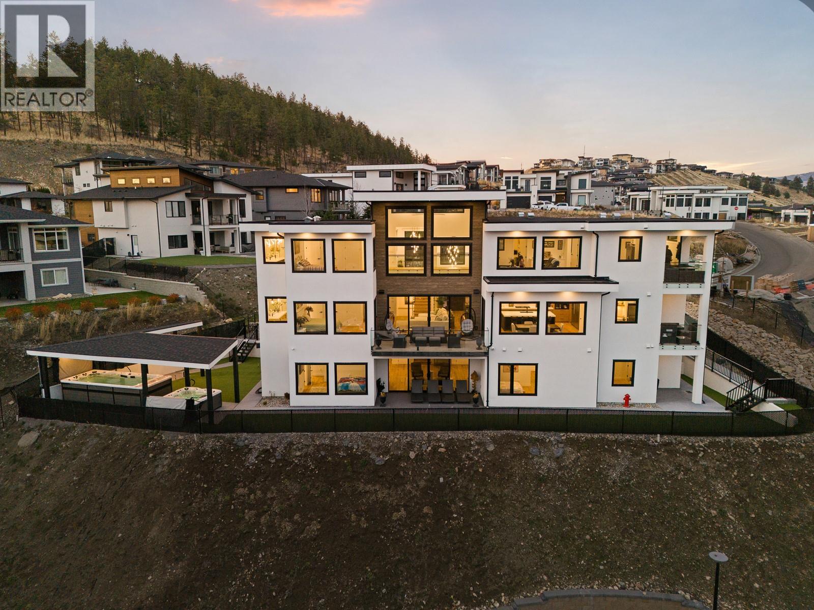 1102 Carnoustie Drive, Kelowna, British Columbia  V1P 0A3 - Photo 44 - 10376567