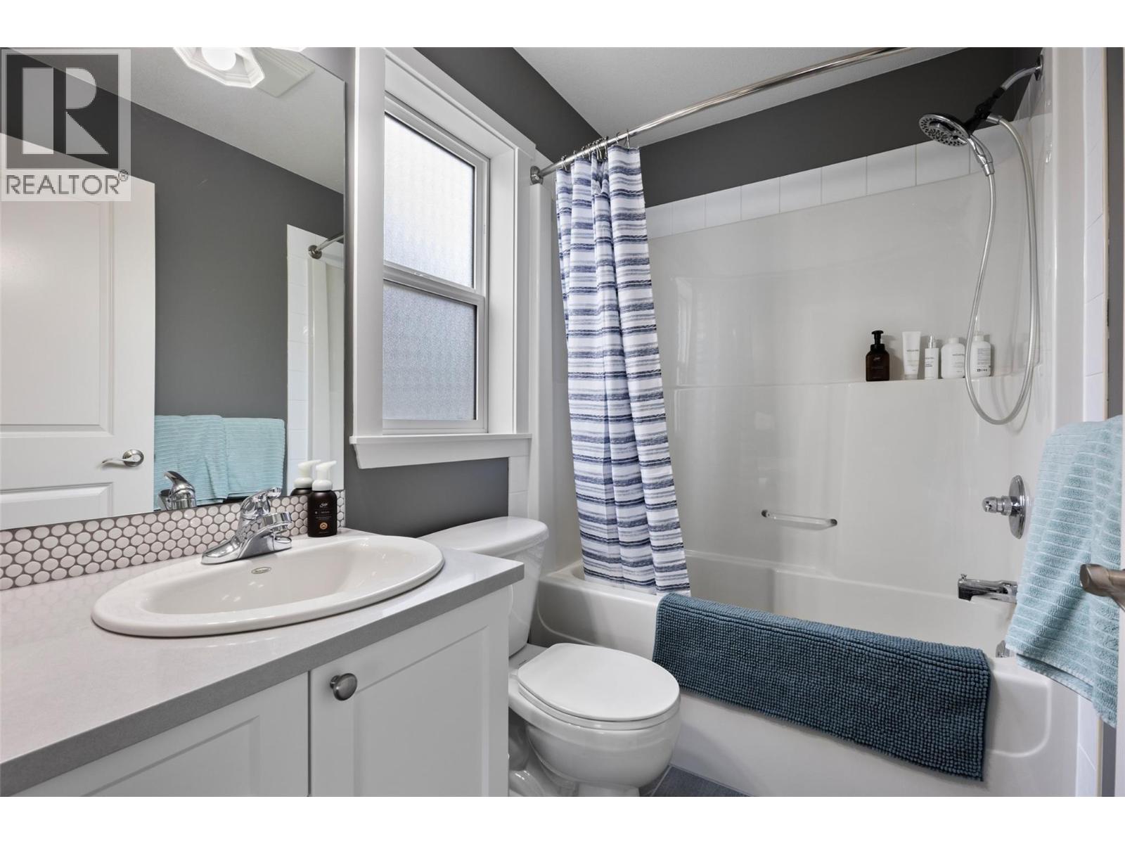 1786 Foxtail Drive, Kamloops, British Columbia  V1S 0B1 - Photo 19 - 10376439