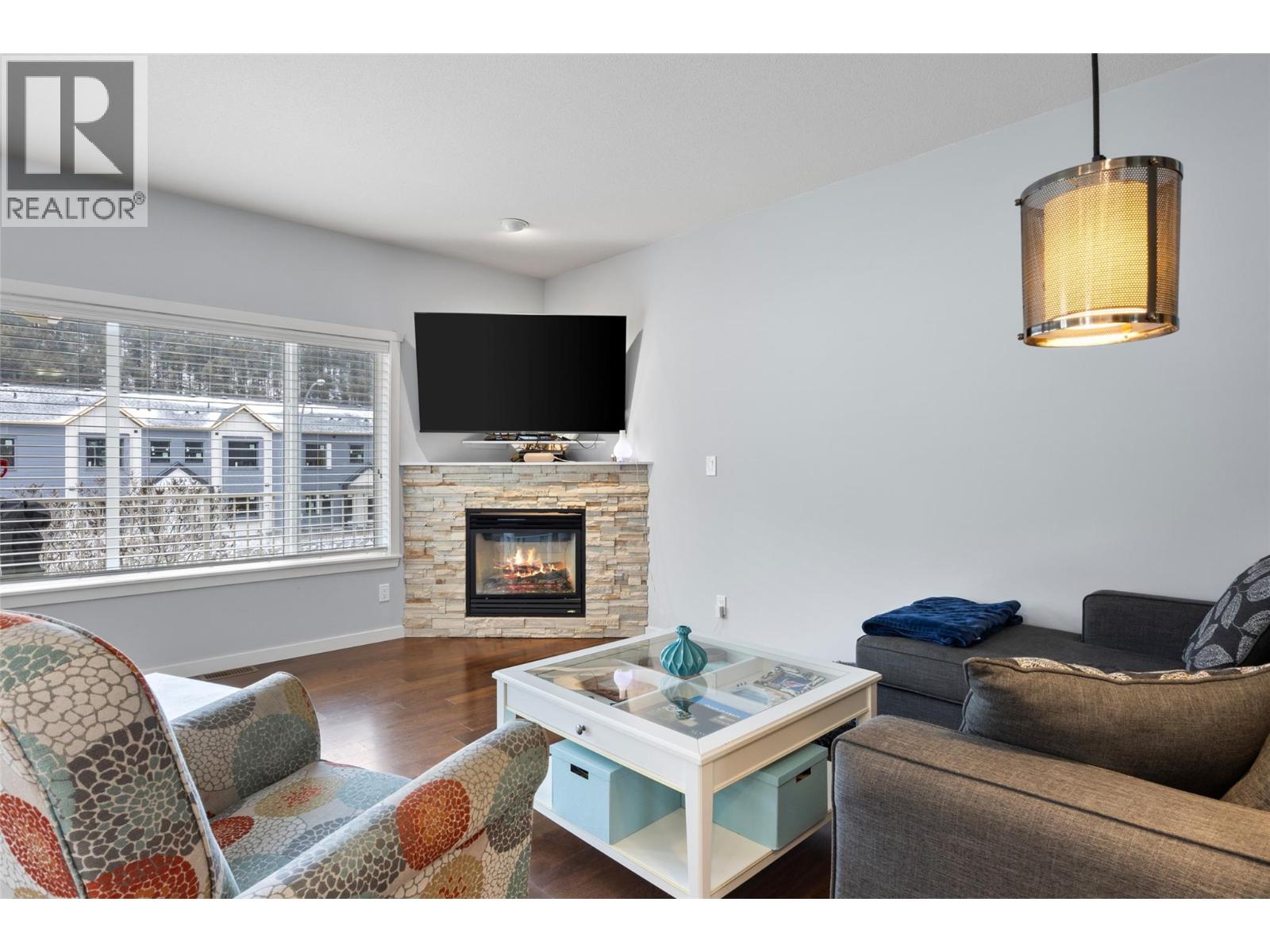 1786 Foxtail Drive, Kamloops, British Columbia  V1S 0B1 - Photo 6 - 10376439