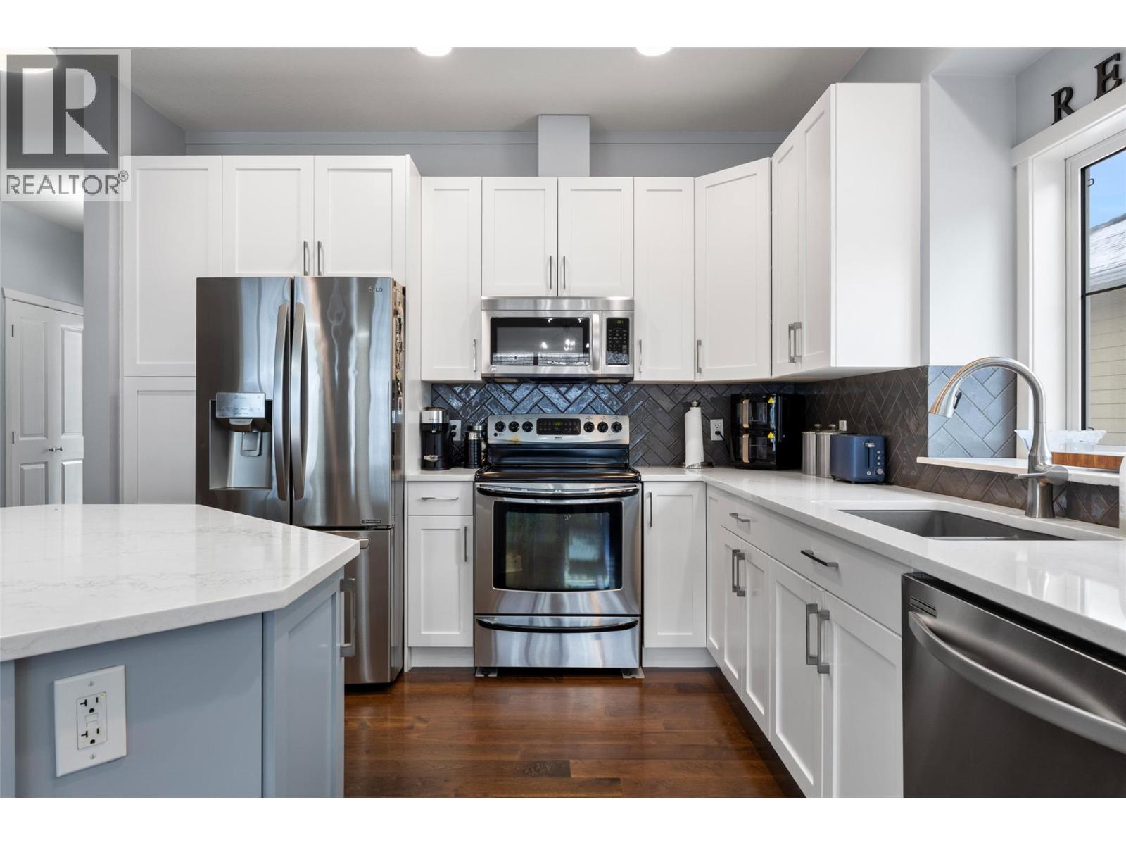 1786 Foxtail Drive, Kamloops, British Columbia  V1S 0B1 - Photo 9 - 10376439