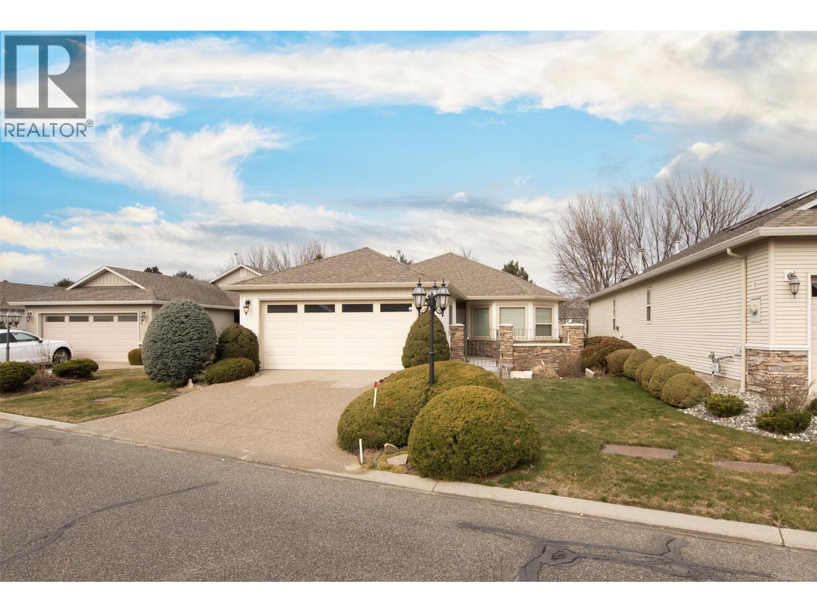 2365 Stillingfleet Road Unit# 217, Kelowna, British Columbia  V1W 3X9 - Photo 2 - 10376659