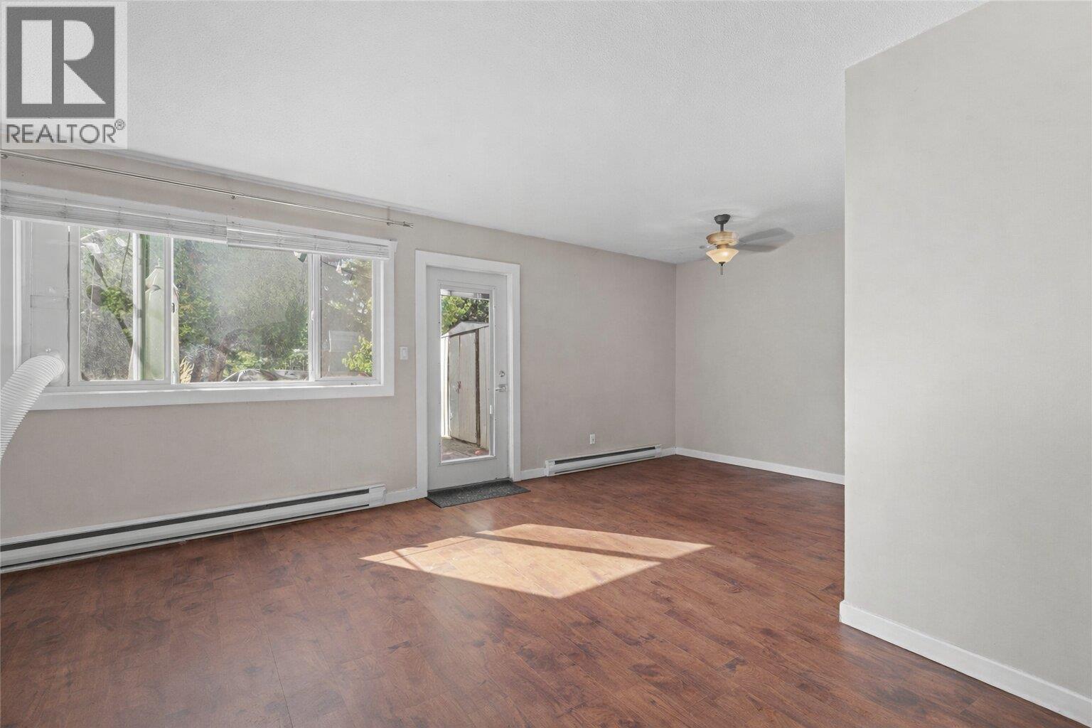 700 Collingwood Drive Unit# 4, Kamloops, British Columbia  V2B 6B9 - Photo 7 - 10376491