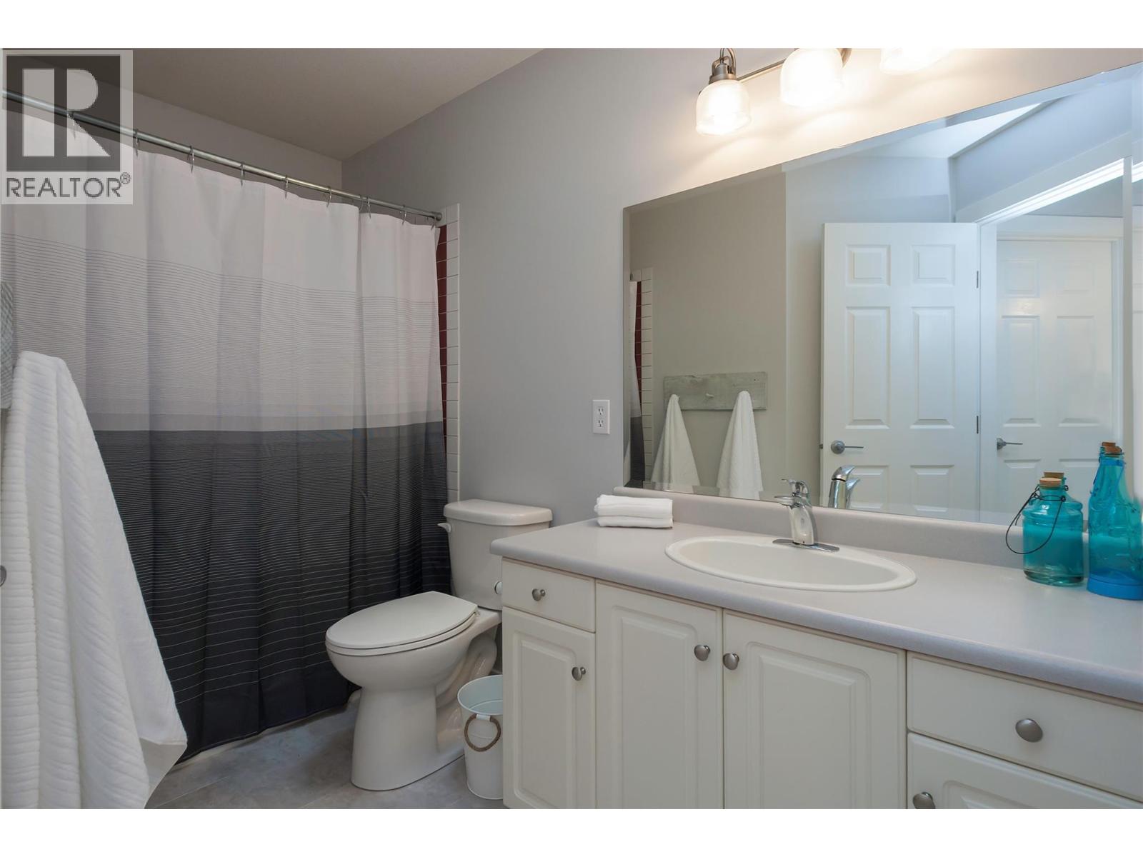 2170 Golf Course Drive, West Kelowna, British Columbia  V1Y 4T9 - Photo 19 - 10376083