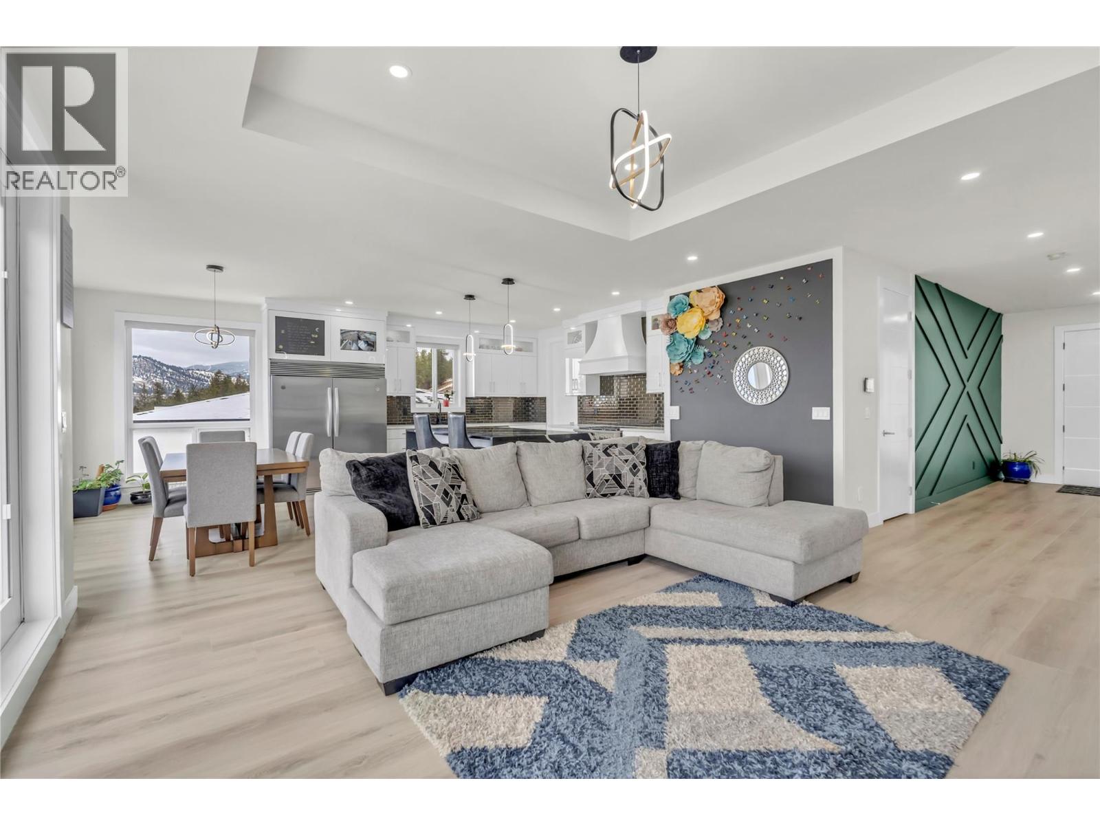 2719 Hawthorn Drive, Penticton, British Columbia  V2A 9A9 - Photo 13 - 10375681