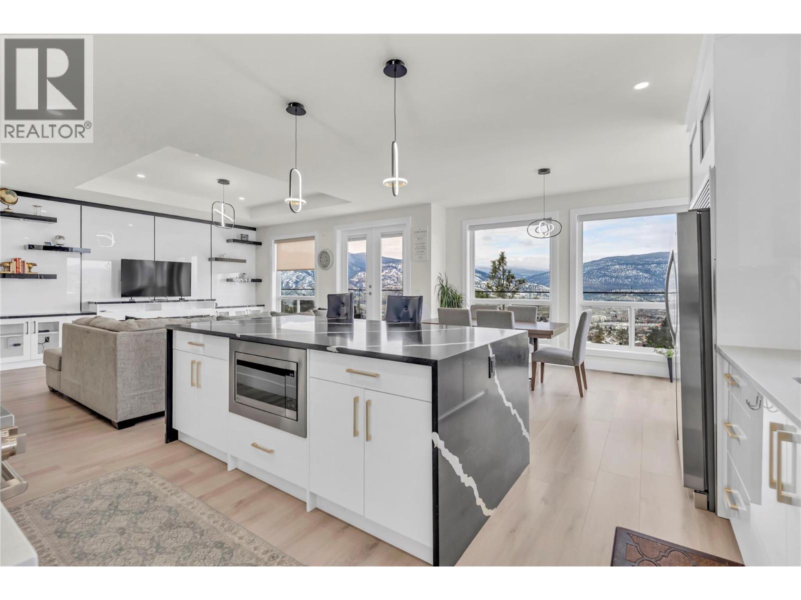 2719 Hawthorn Drive, Penticton, British Columbia  V2A 9A9 - Photo 17 - 10375681